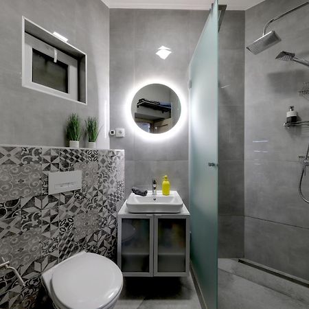 Lovely 2-Bedroom Apartment In Centre Of Bratislava Ngoại thất bức ảnh