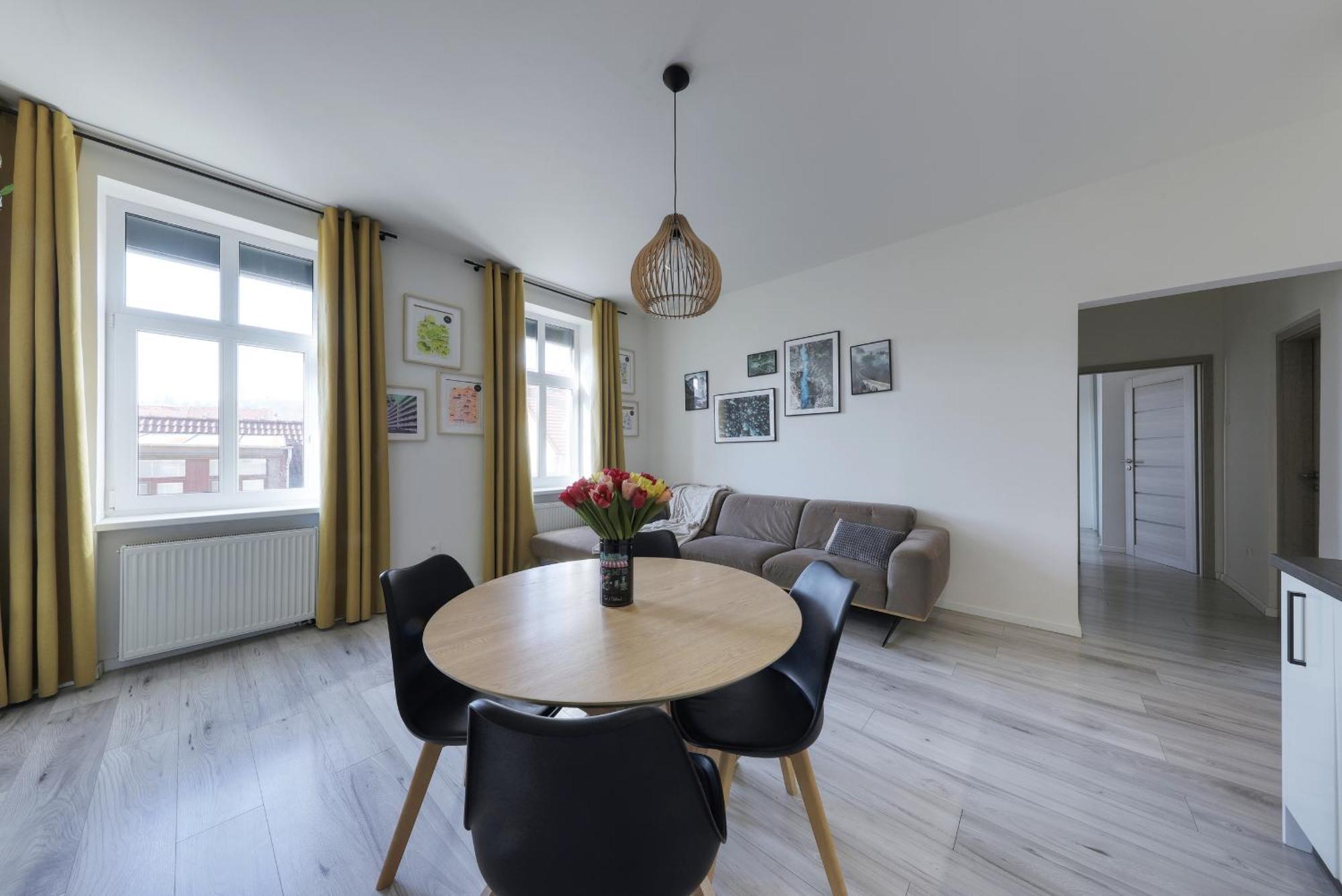 Lovely 2-Bedroom Apartment In Centre Of Bratislava Ngoại thất bức ảnh